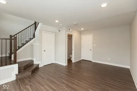 7247 Barker Street Carmel IN 46033