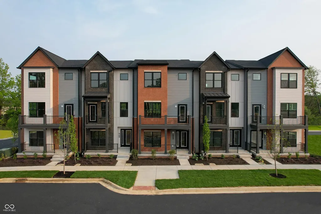 469 Shade Street Carmel IN 46290