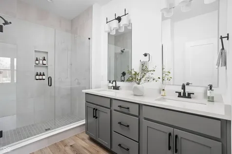 469 Shade Street Carmel IN 46290