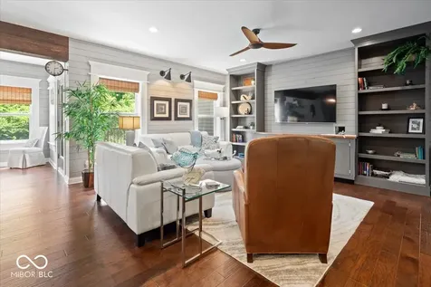 9749 Thorne Cliff Way Fishers IN 46037