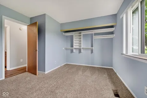 5753 Bradston Way Indianapolis IN 46237