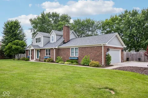 1924 S Avon Avenue Avon IN 46123