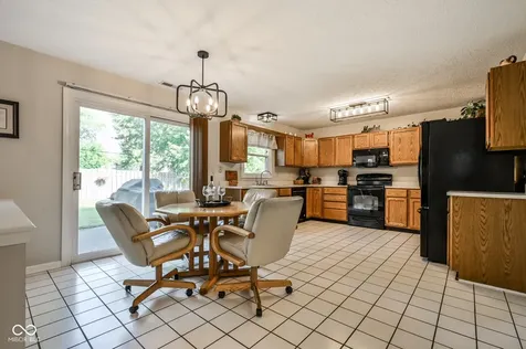 11224 Garrick Court Fishers IN 46038