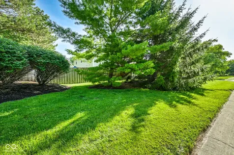 11224 Garrick Court Fishers IN 46038