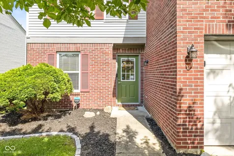 5687 N Jamestown Drive Mccordsville IN 46055