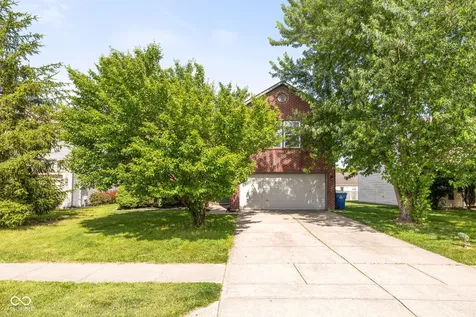 5687 N Jamestown Drive Mccordsville IN 46055