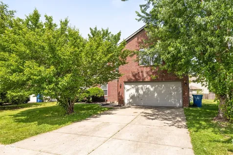 5687 N Jamestown Drive Mccordsville IN 46055