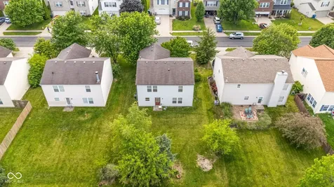 5687 N Jamestown Drive Mccordsville IN 46055