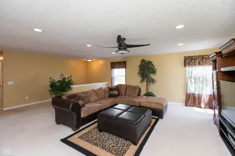 10526 Pokagon Way Indianapolis IN 46239