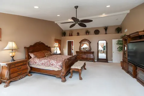 10526 Pokagon Way Indianapolis IN 46239