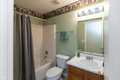 10526 Pokagon Way Indianapolis IN 46239