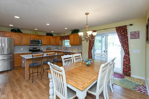 10526 Pokagon Way Indianapolis IN 46239