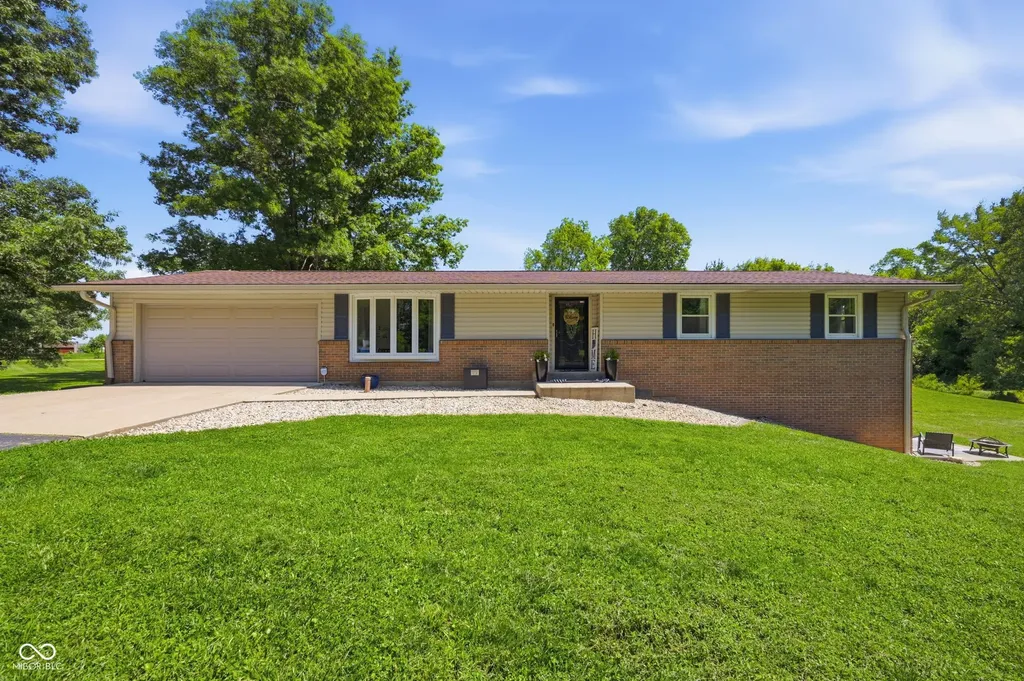 29387 N Duck Creek Avenue Atlanta IN 46031