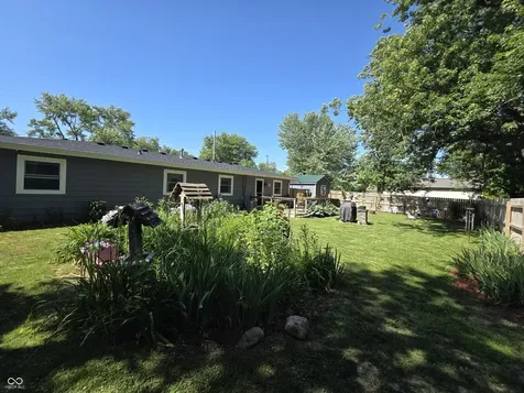 8602 Apple Blossom Lane Camby IN 46113