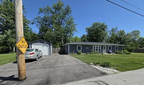 8602 Apple Blossom Lane Camby IN 46113
