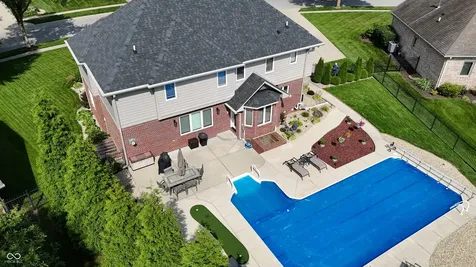1772 Wedgewood Drive Greenwood IN 46143