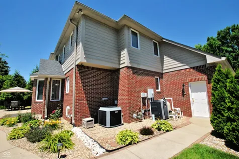 1772 Wedgewood Drive Greenwood IN 46143