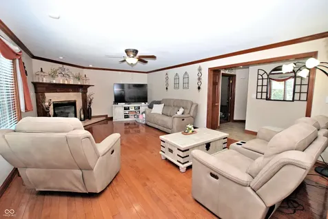1772 Wedgewood Drive Greenwood IN 46143
