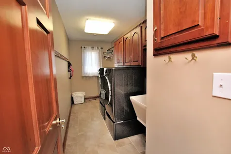 1772 Wedgewood Drive Greenwood IN 46143