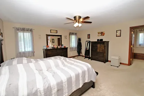 1772 Wedgewood Drive Greenwood IN 46143
