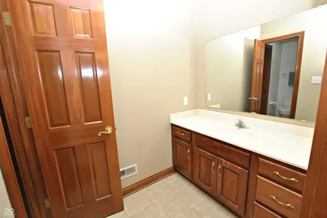 1772 Wedgewood Drive Greenwood IN 46143