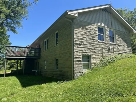 352 S 350 W Columbus IN 47201