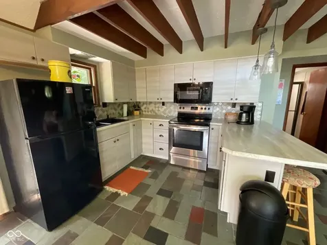 9558 E Keep Lane Rockville IN 47872
