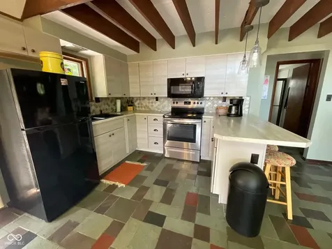 9558 E Keep Lane Rockville IN 47872