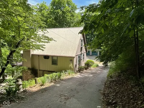9558 E Keep Lane Rockville IN 47872