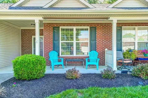 411 Dylan Drive Avon IN 46123