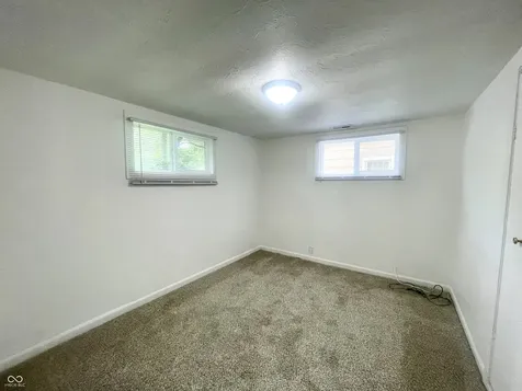 1704 S Lindell Drive Yorktown IN 47396