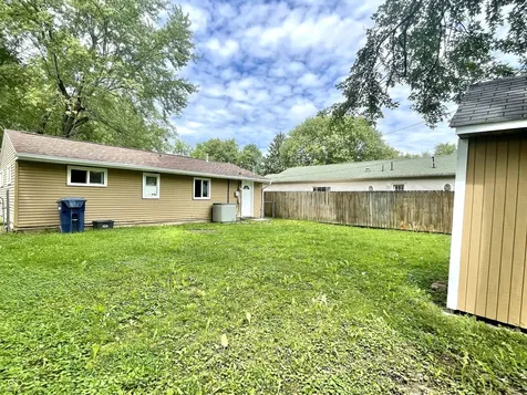 1704 S Lindell Drive Yorktown IN 47396