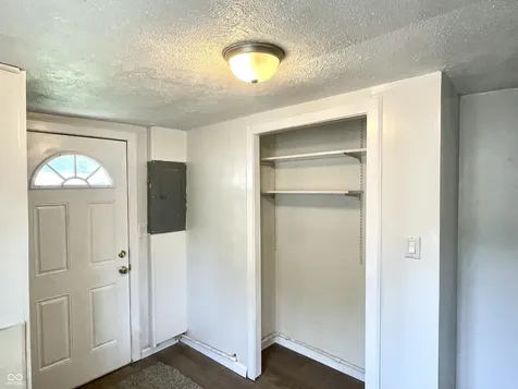 1704 S Lindell Drive Yorktown IN 47396