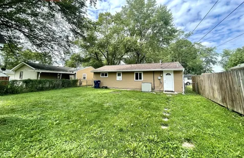 1704 S Lindell Drive Yorktown IN 47396