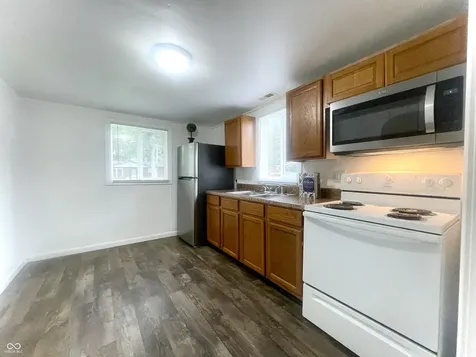 1704 S Lindell Drive Yorktown IN 47396