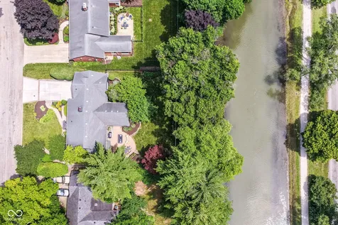 5939 Gladden Drive Indianapolis IN 46220
