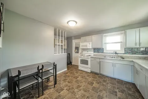 3505 S Ebright Street Muncie IN 47302