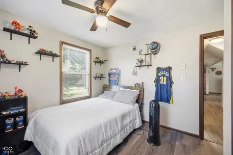 1517 E 43rd Street Anderson IN 46013
