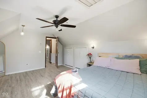 1517 E 43rd Street Anderson IN 46013