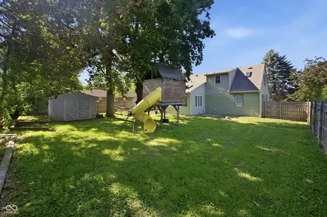 1517 E 43rd Street Anderson IN 46013