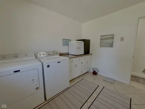 9940 W Sunset Lane Elwood IN 46036