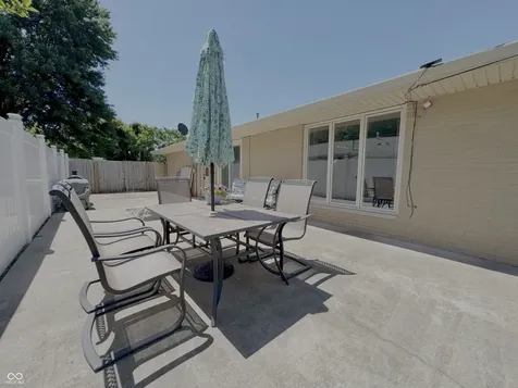 9940 W Sunset Lane Elwood IN 46036