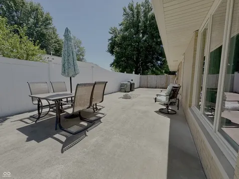 9940 W Sunset Lane Elwood IN 46036
