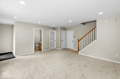 11876 Esty Way Carmel IN 46033