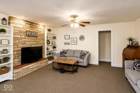 7367 Austin Drive Indianapolis IN 46226