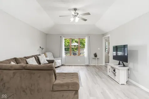 4231 E Lakeview Drive Martinsville IN 46151
