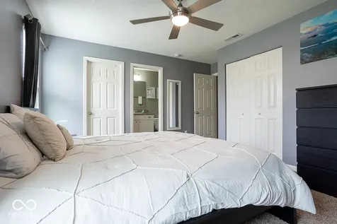 5774 White Pine Road Whitestown IN 46075