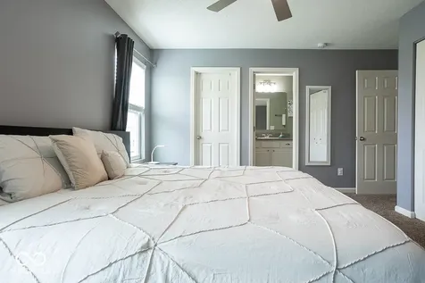 5774 White Pine Road Whitestown IN 46075