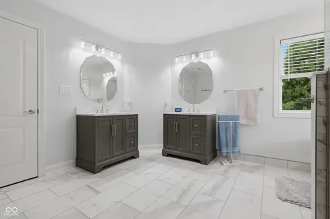 14703 Newport Drive Westfield IN 46074
