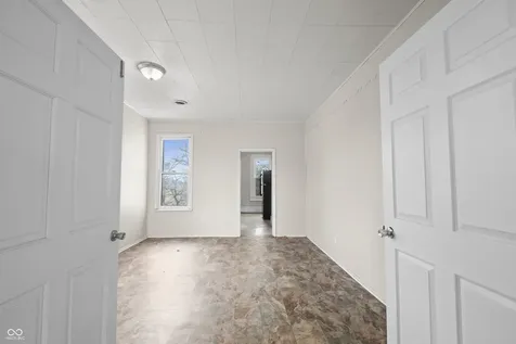131 W 13th Street Anderson IN 46016